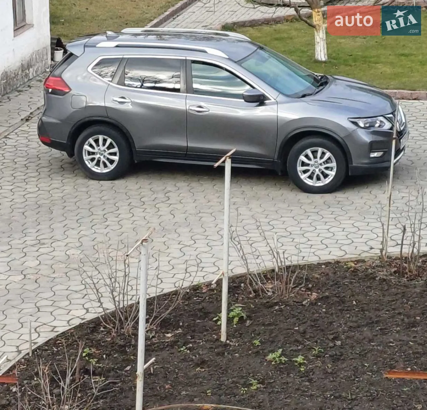 2016 Nissan Rogue - мініатюра 2