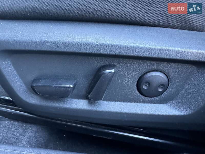 Внедорожник / Кроссовер Nissan Rogue 2020 в Одессе