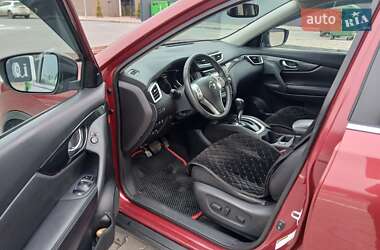 Внедорожник / Кроссовер Nissan Rogue 2015 в 