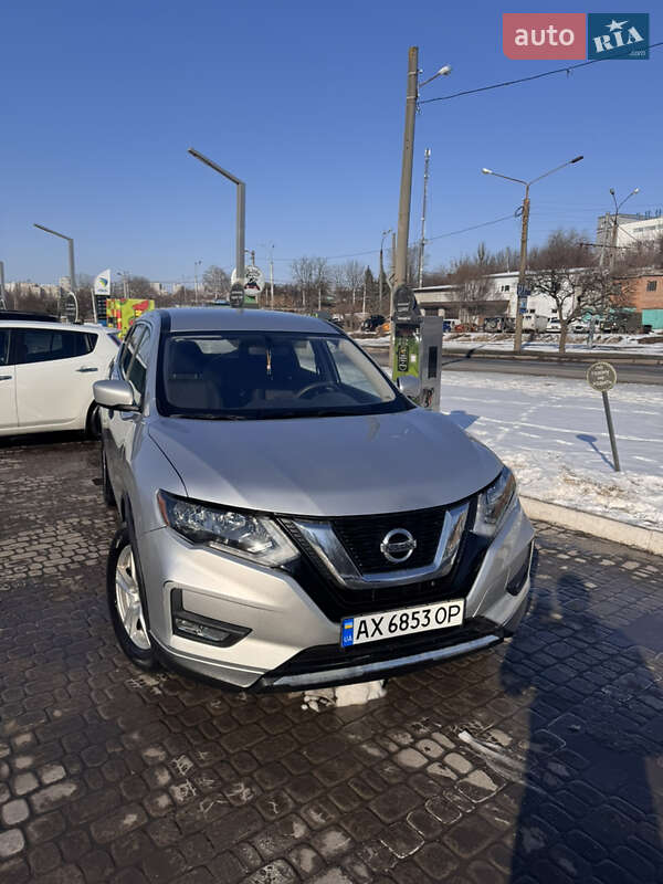 Nissan Rogue 2016