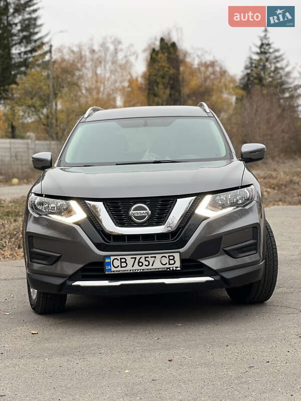 Внедорожник / Кроссовер Nissan Rogue 2017 в Белой Церкви