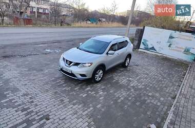 Позашляховик / Кросовер Nissan Rogue 2015 в Виноградові