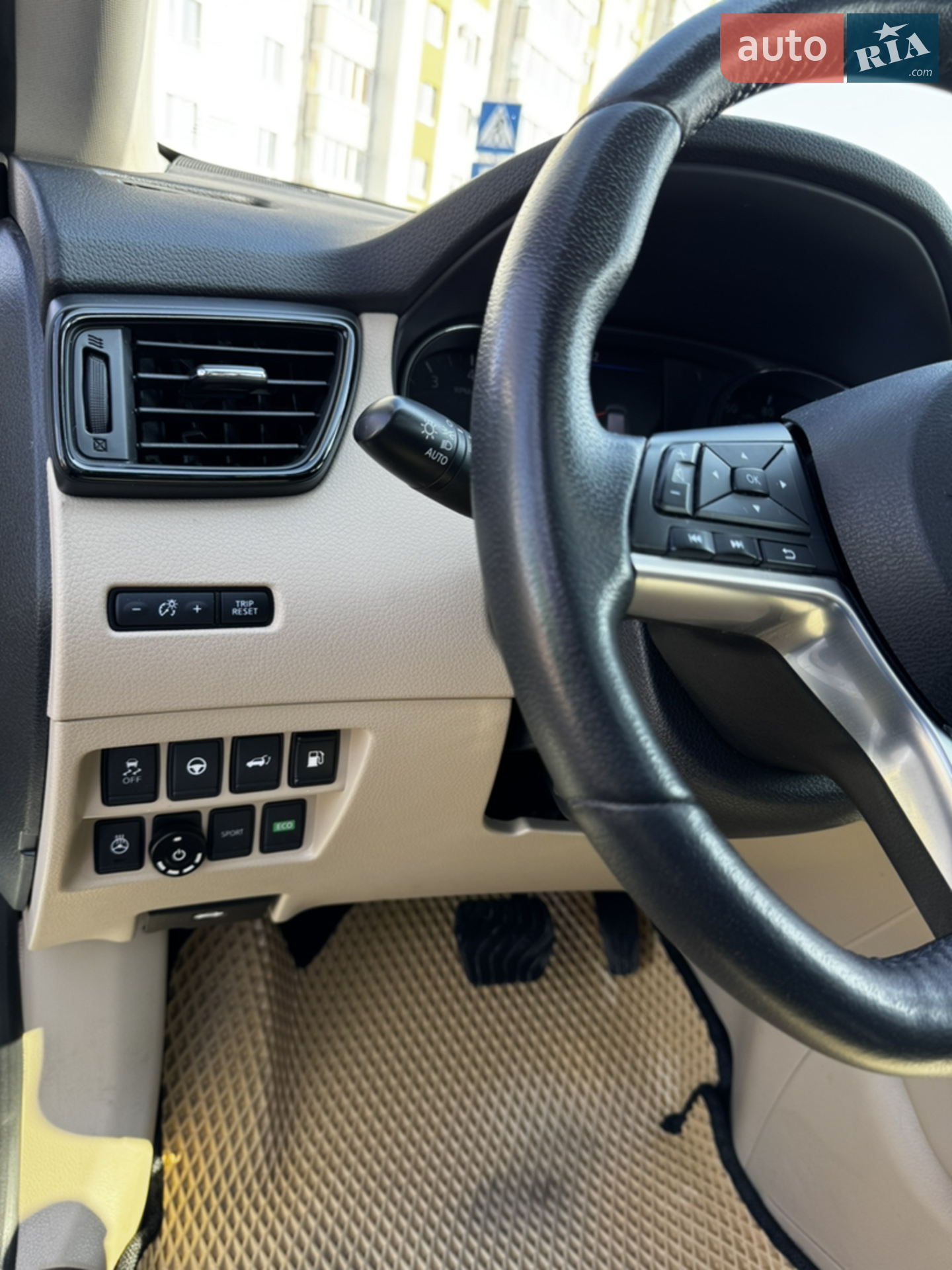 2018 Nissan Rogue - мініатюра 24