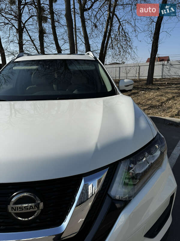 Внедорожник / Кроссовер Nissan Rogue 2018 в Виннице