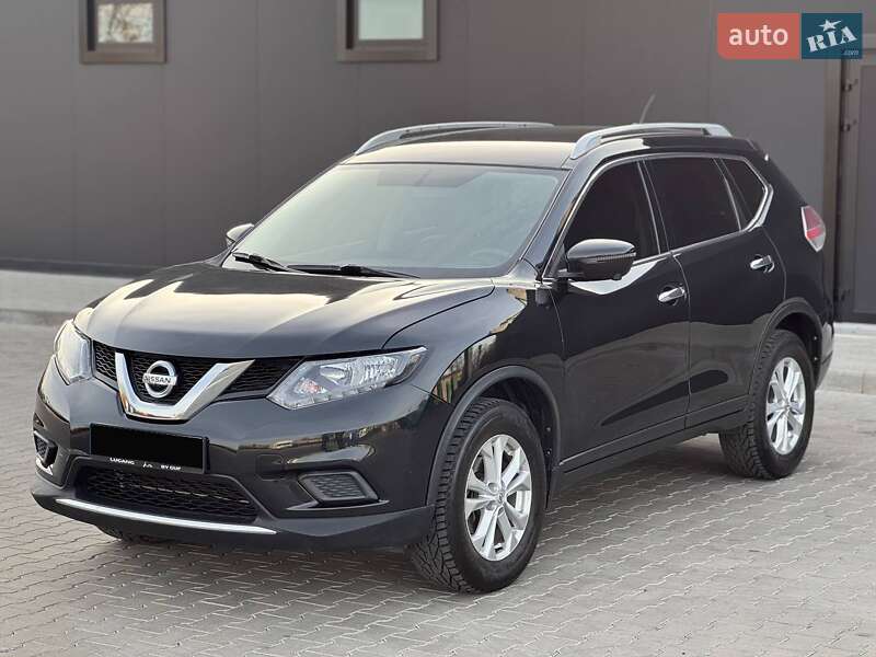 Внедорожник / Кроссовер Nissan Rogue 2016 в Одессе