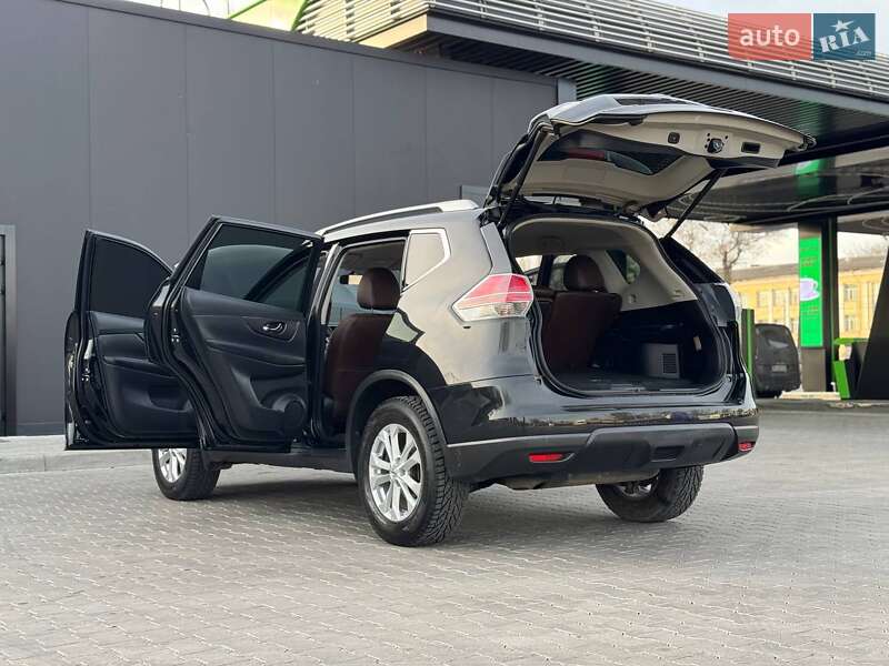 Внедорожник / Кроссовер Nissan Rogue 2016 в Одессе