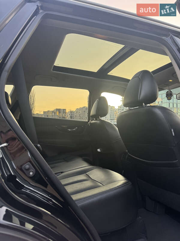 Внедорожник / Кроссовер Nissan Rogue 2017 в Киеве фото 8 Внедорожник / Кроссовер Nissan Rogue 2017 в Киеве