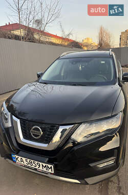 Внедорожник / Кроссовер Nissan Rogue 2017 в 