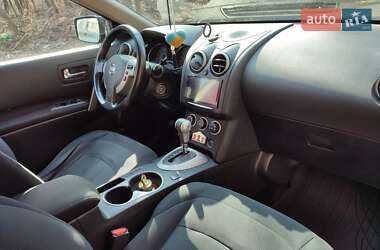 Внедорожник / Кроссовер Nissan Rogue 2012 в 