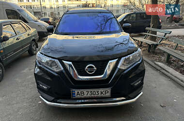 Позашляховик / Кросовер Nissan Rogue 2016 в Сумах