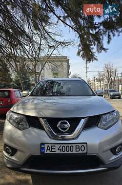 Внедорожник / Кроссовер Nissan Rogue 2016 в Днепре