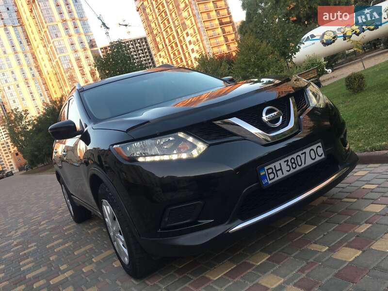 Позашляховик / Кросовер Nissan Rogue 2016 в Черкасах