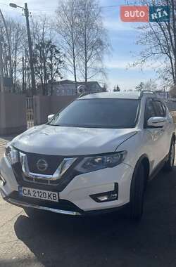 Позашляховик / Кросовер Nissan Rogue 2018 в Ватутіному