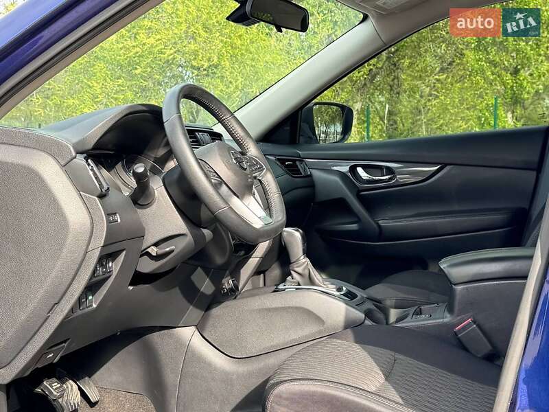 Внедорожник / Кроссовер Nissan Rogue 2019 в Запорожье