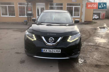 Позашляховик / Кросовер Nissan Rogue 2016 в 