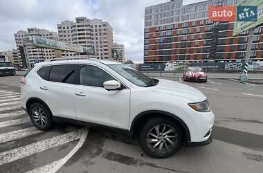 Внедорожник / Кроссовер Nissan Rogue 2014 в 