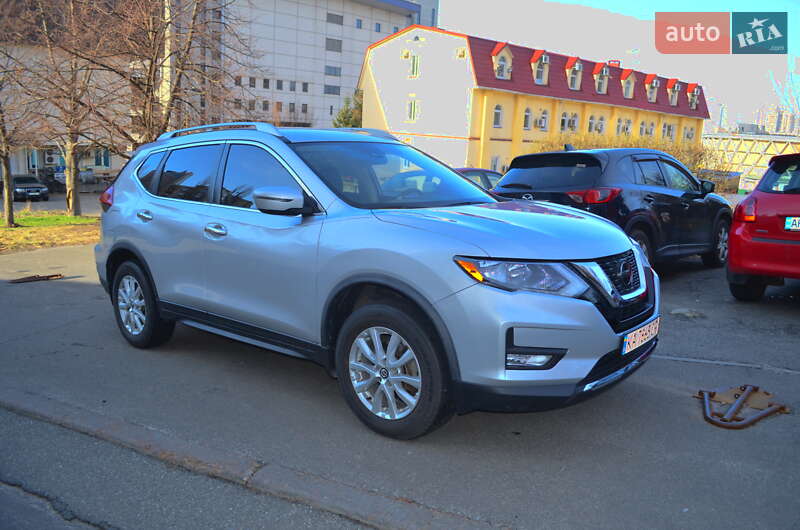 Nissan Rogue 2020