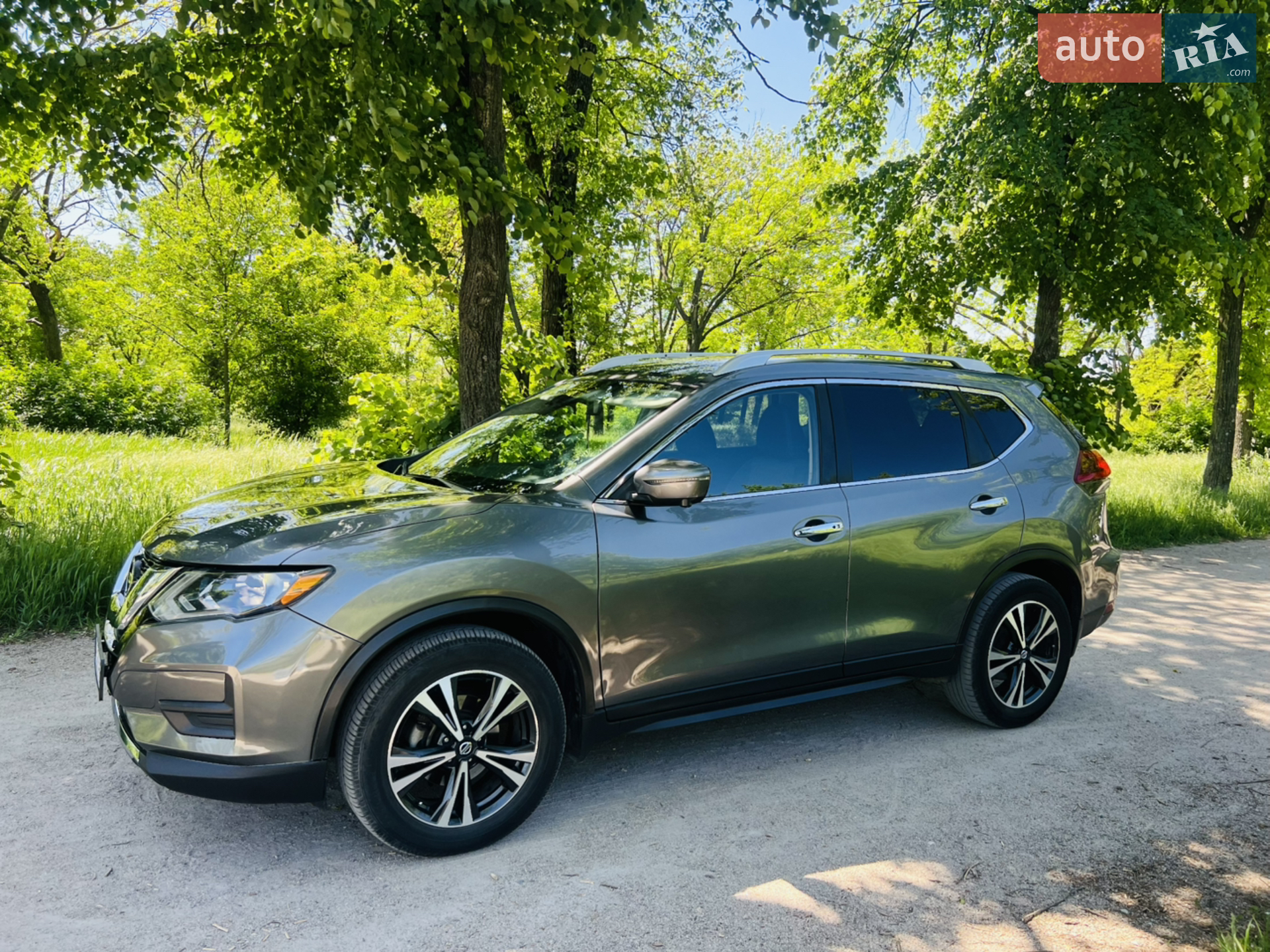 2019 Nissan Rogue - фото 1