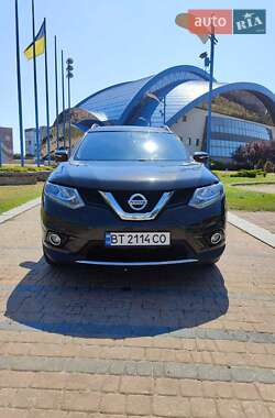 Внедорожник / Кроссовер Nissan Rogue 2014 в 