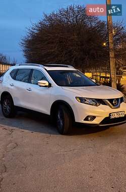 Позашляховик / Кросовер Nissan Rogue 2015 в 