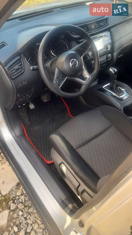 Позашляховик / Кросовер Nissan Rogue 2017 в Тернополі фото 14 Позашляховик / Кросовер Nissan Rogue 2017 в Тернополі