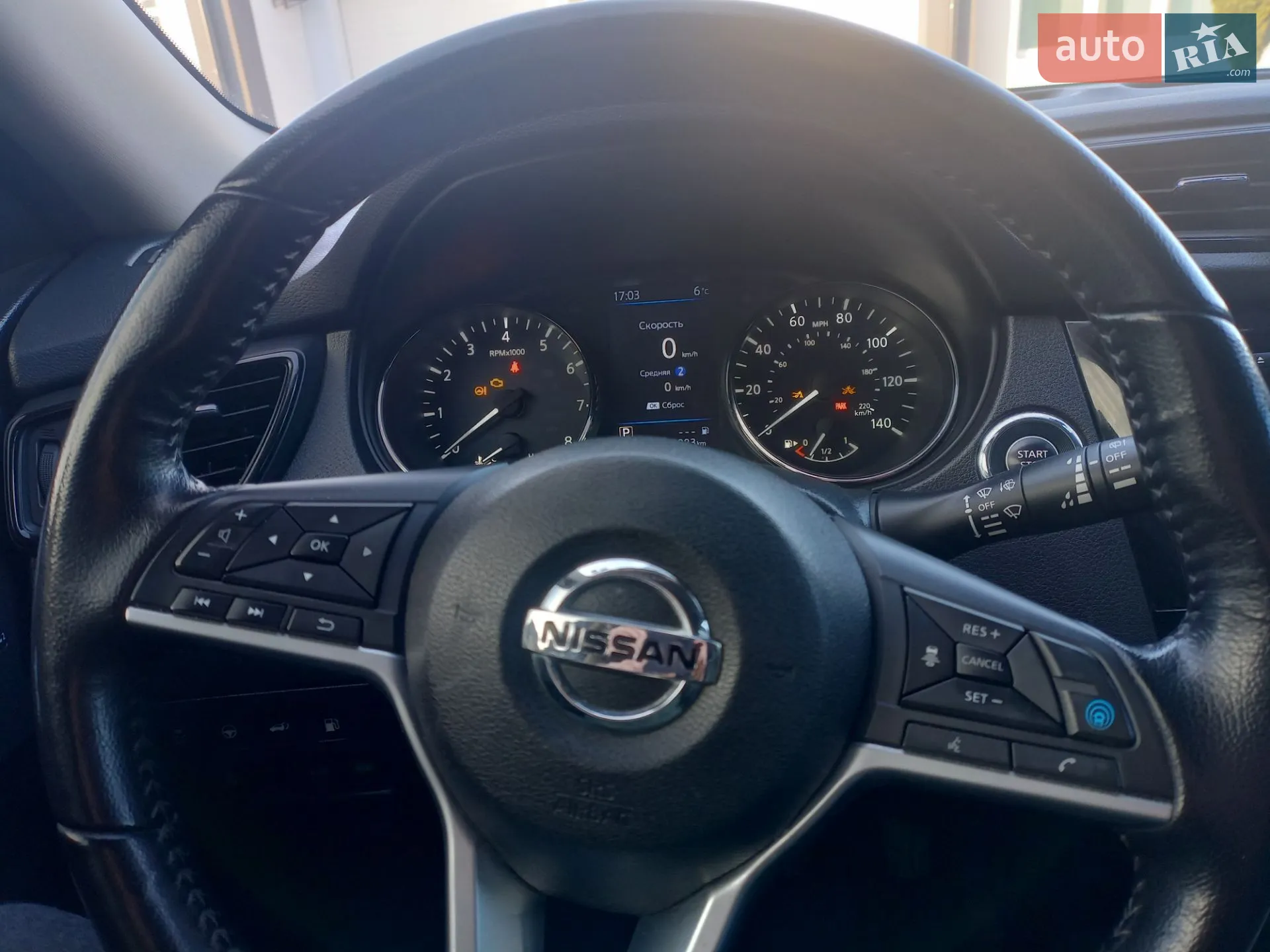 2019 Nissan Rogue - мініатюра 12