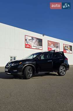 Позашляховик / Кросовер Nissan Rogue 2017 в 