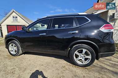 Внедорожник / Кроссовер Nissan Rogue 2016 в 