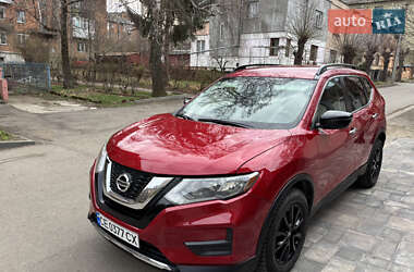 Позашляховик / Кросовер Nissan Rogue 2017 в 