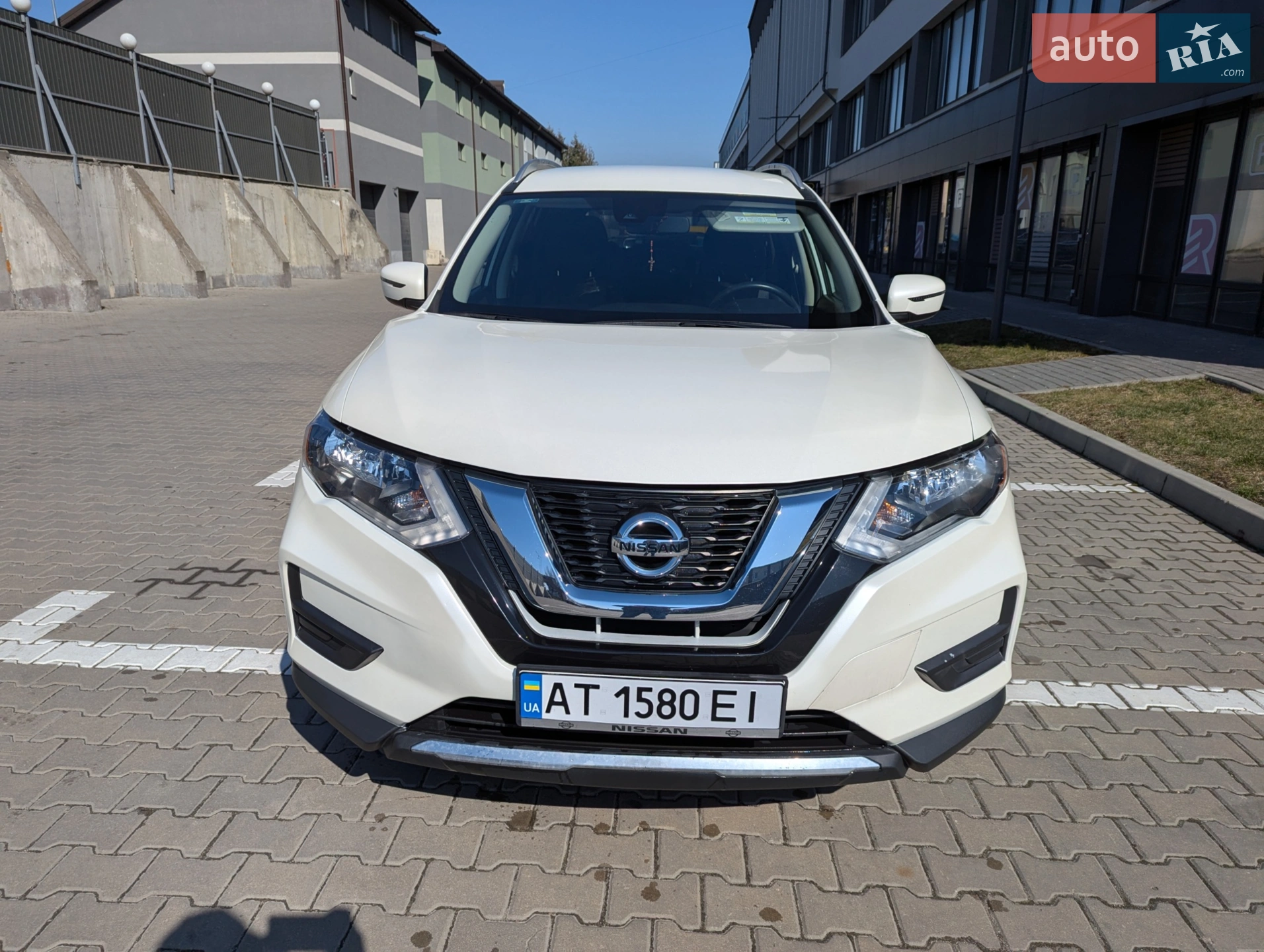 2018 Nissan Rogue - мініатюра 3