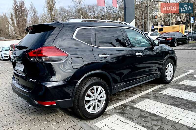 Внедорожник / Кроссовер Nissan Rogue 2017 в Одессе