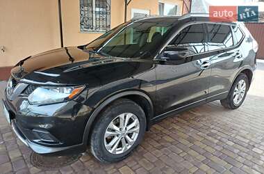 Внедорожник / Кроссовер Nissan Rogue 2016 в 