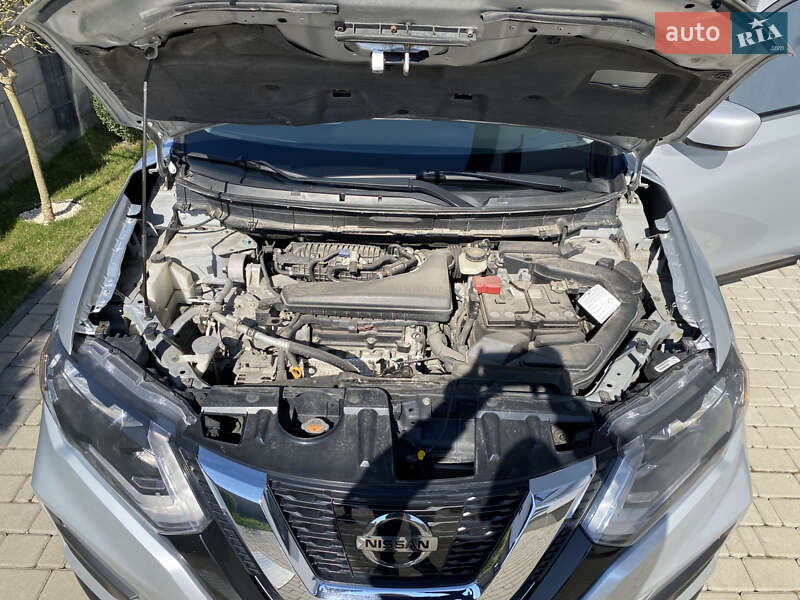 Позашляховик / Кросовер Nissan Rogue 2018 в Рівному