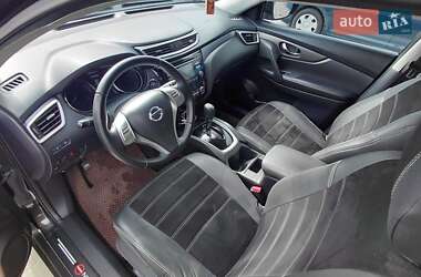 Внедорожник / Кроссовер Nissan Rogue 2016 в 