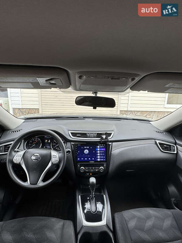 Позашляховик / Кросовер Nissan Rogue 2014 в Одесі