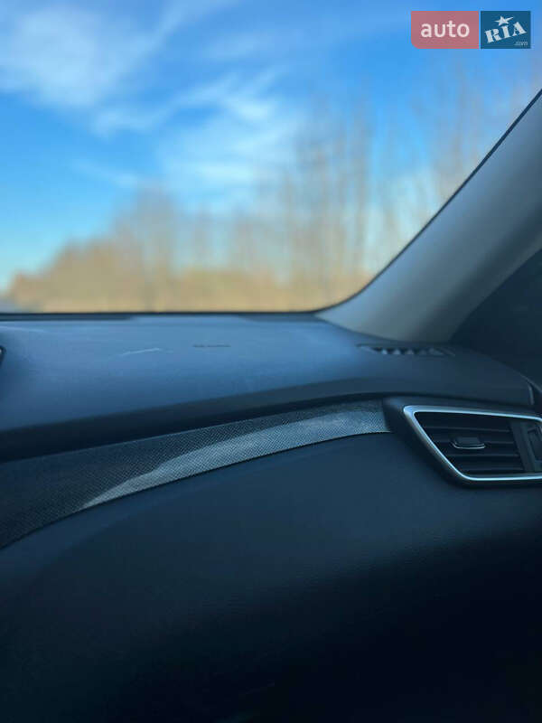 Внедорожник / Кроссовер Nissan Rogue 2013 в Броварах