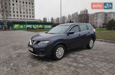 Позашляховик / Кросовер Nissan Rogue 2015 в Черкасах