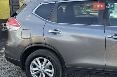 Внедорожник / Кроссовер Nissan Rogue 2016 в 