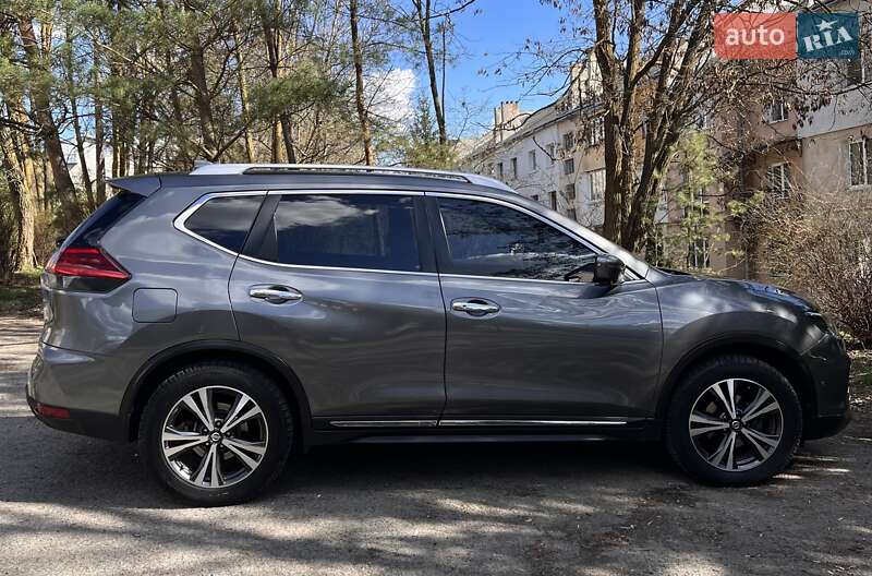 Внедорожник / Кроссовер Nissan Rogue 2017 в Тернополе фото 2 Внедорожник / Кроссовер Nissan Rogue 2017 в Тернополе
