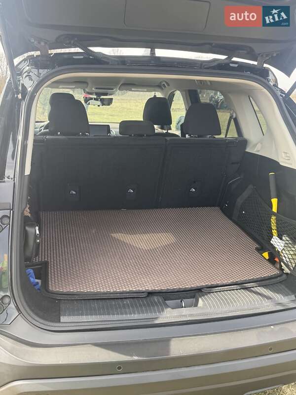 Внедорожник / Кроссовер Nissan Rogue 2021 в Виннице