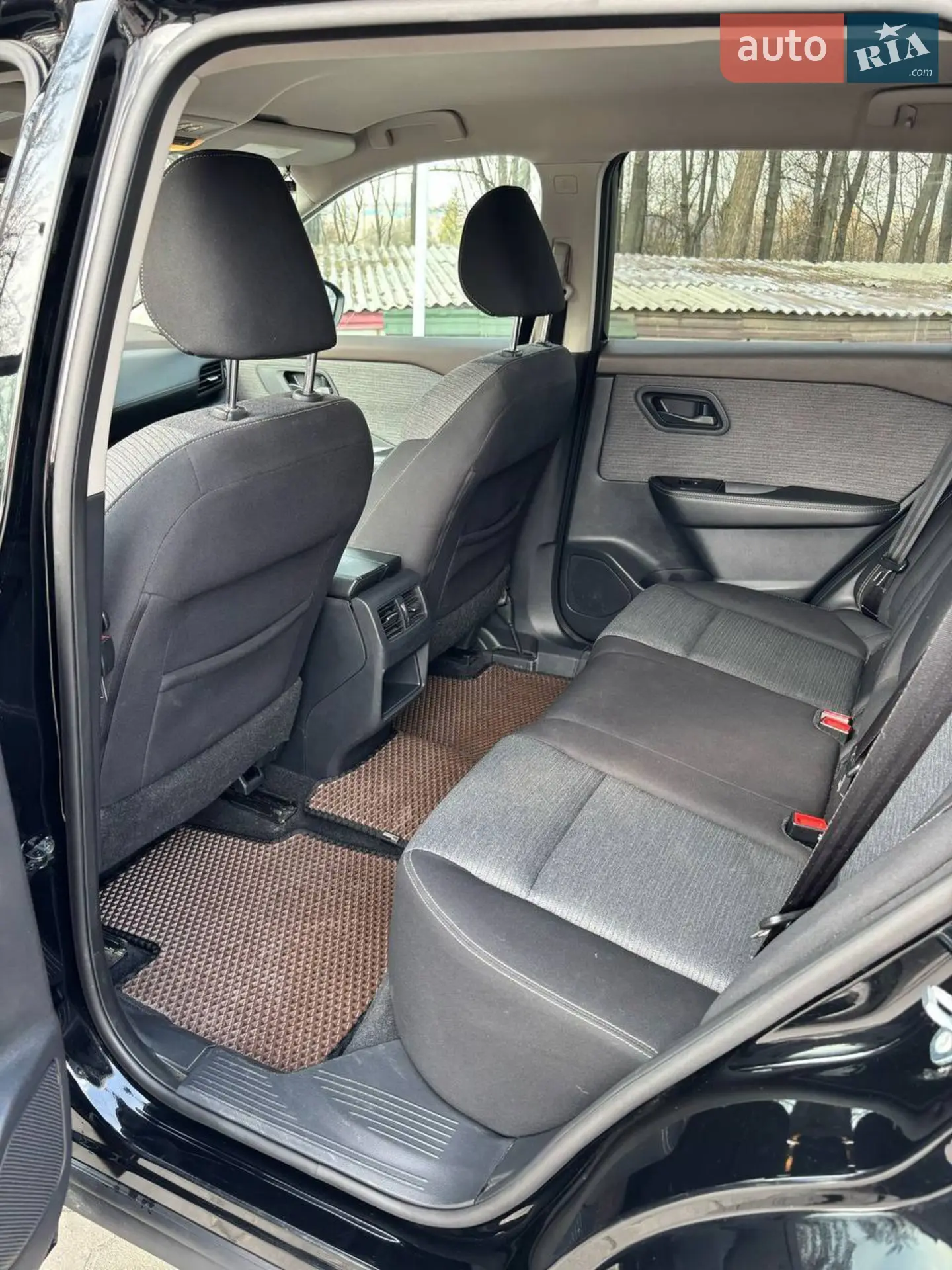 2021 Nissan Rogue - мініатюра 13