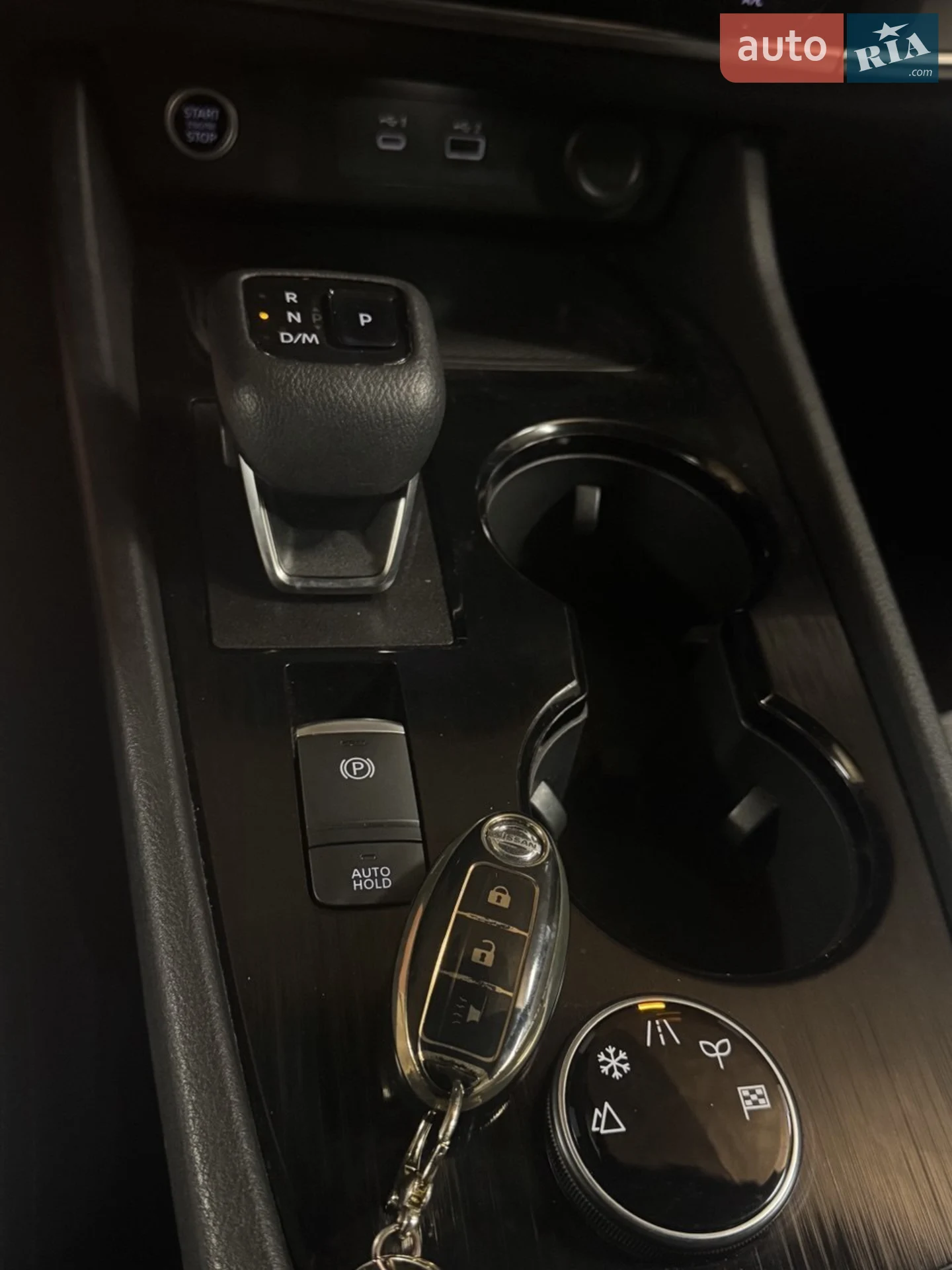 2021 Nissan Rogue - мініатюра 17