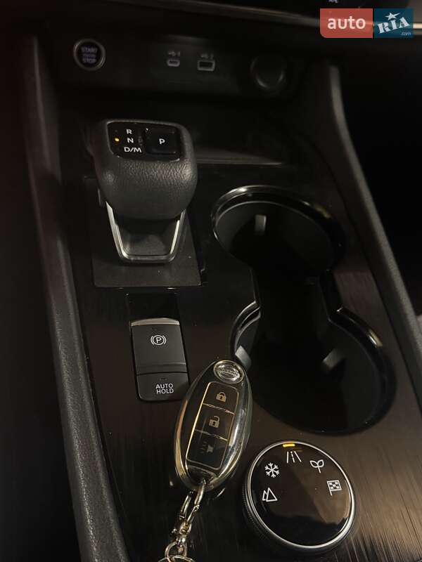 Внедорожник / Кроссовер Nissan Rogue 2021 в Виннице