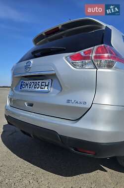 Позашляховик / Кросовер Nissan Rogue 2015 в 