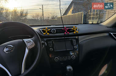Внедорожник / Кроссовер Nissan Rogue 2014 в 