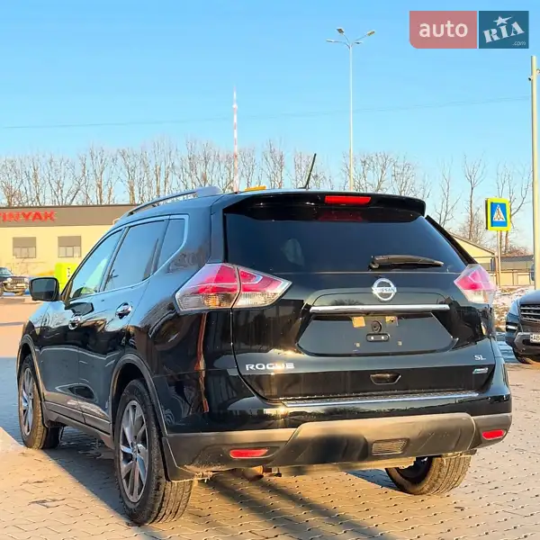 Позашляховик / Кросовер Nissan Rogue 2014 в 