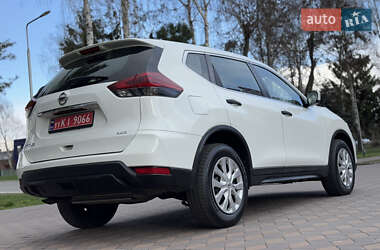 Позашляховик / Кросовер Nissan Rogue 2019 в 