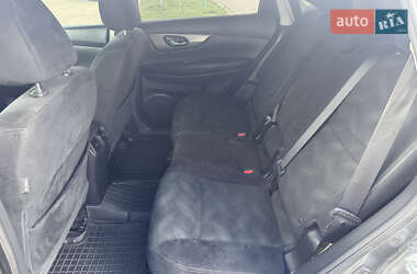 Внедорожник / Кроссовер Nissan Rogue 2014 в 