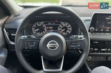 Внедорожник / Кроссовер Nissan Rogue 2021 в 