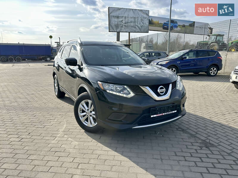 Внедорожник / Кроссовер Nissan Rogue 2016 в 